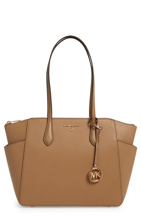 michael kors graveren|Michael Kors leather tote.